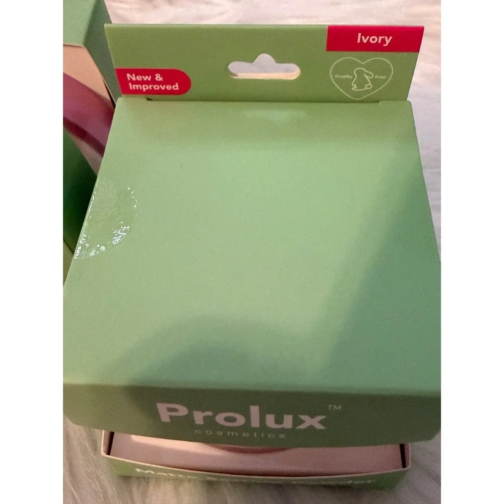 Prolux Cosmetics lot prolux